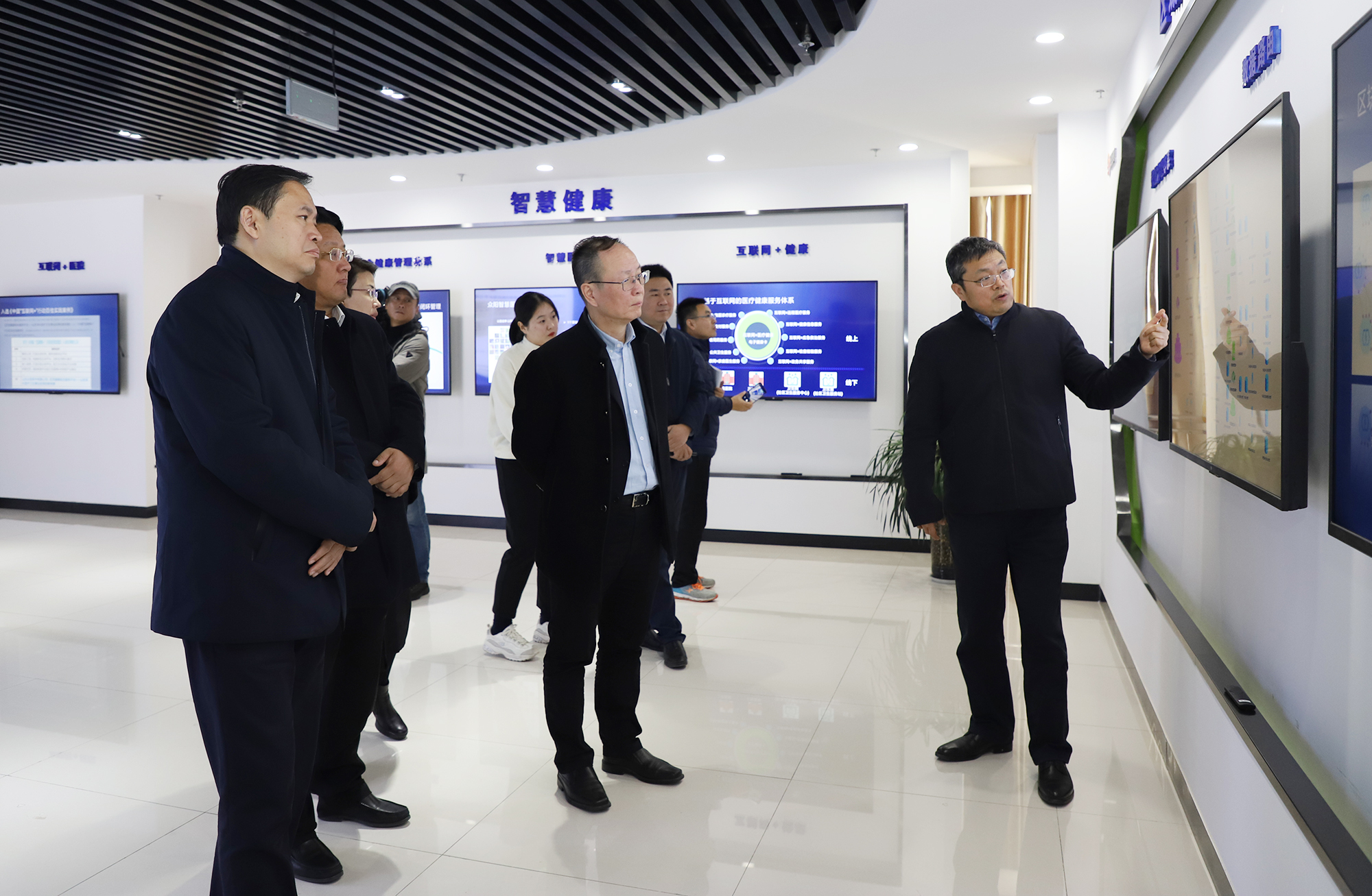 微信图片_20191208143610.jpg