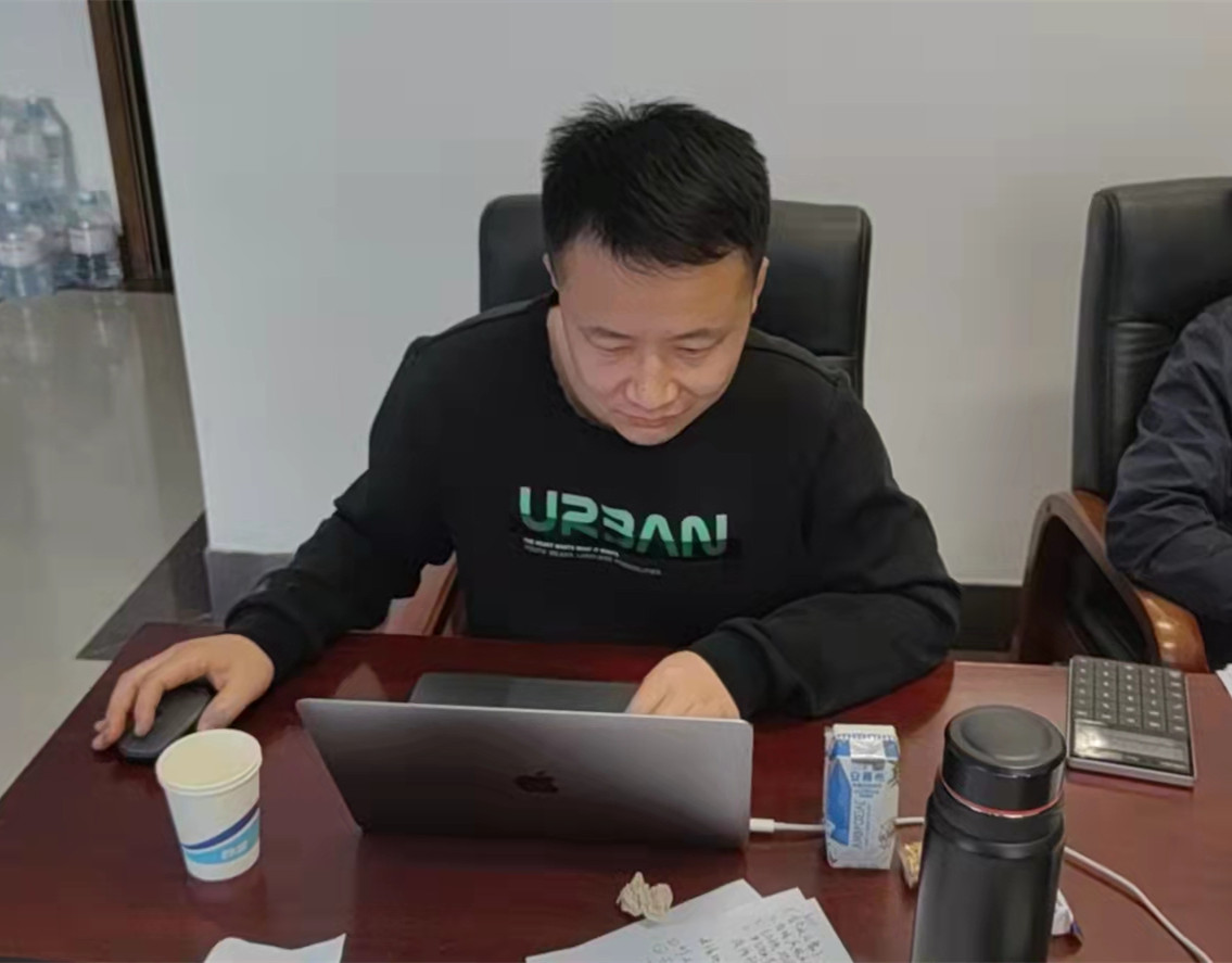 新人_副本.jpg